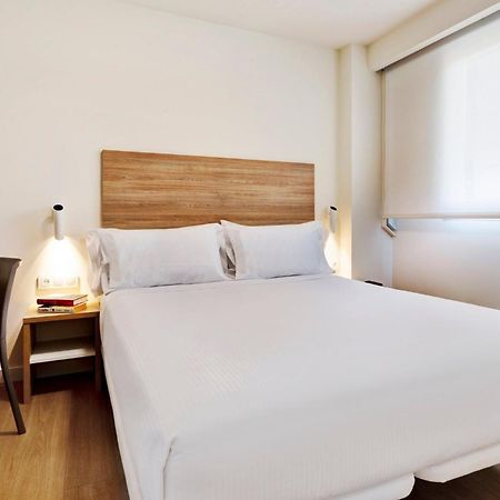 Sercotel Logrono Suites Екстериор снимка