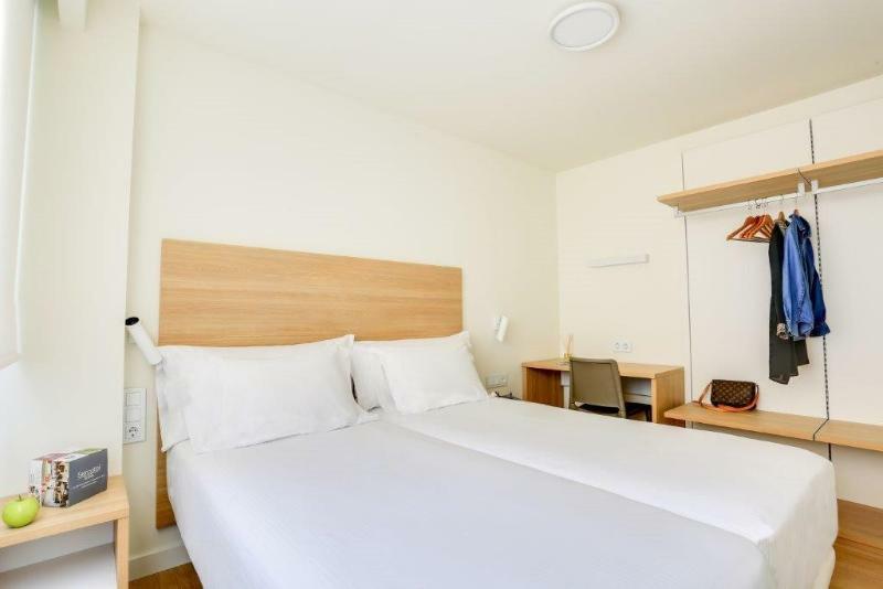Sercotel Logrono Suites Екстериор снимка
